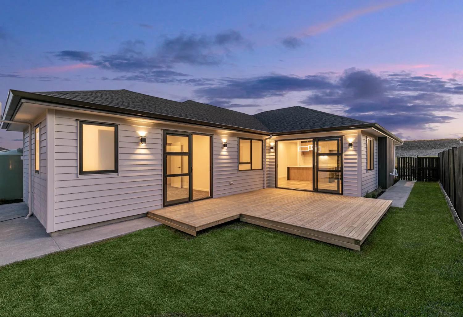 14 Karapapa Road, Backyard