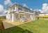 Colonial Drive, Deck